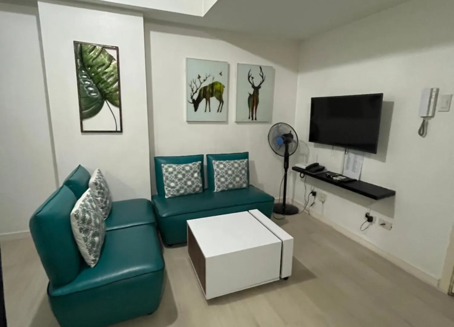 Azure Condo Maui By Arlene Manila Apartment